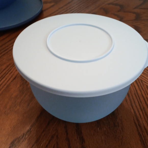 Tupperware Impressions Purple and Blue Bowls Set/3 - Picture 8 of 8